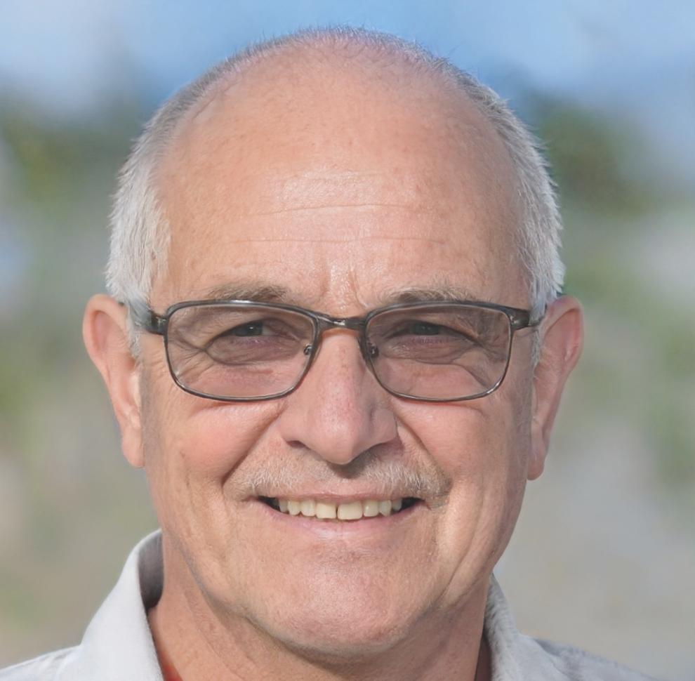 Instructor Damián Rojas